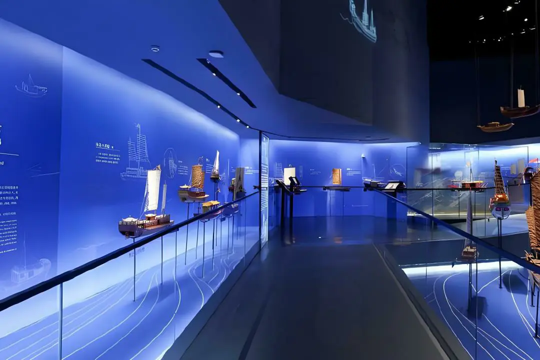 Art Museum LED Screens: Merging Technology and Creativit