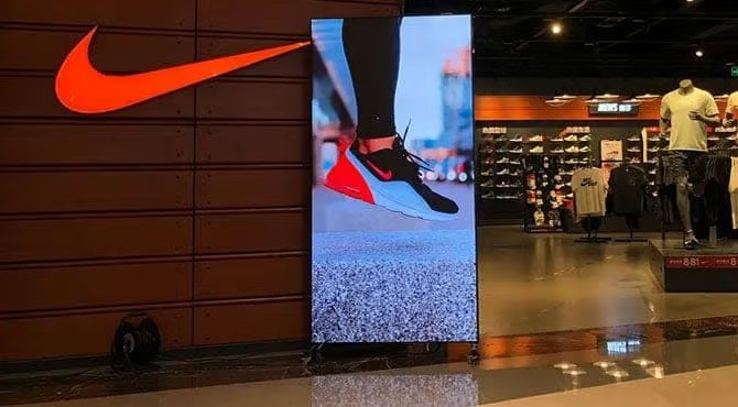 led Poste Screen