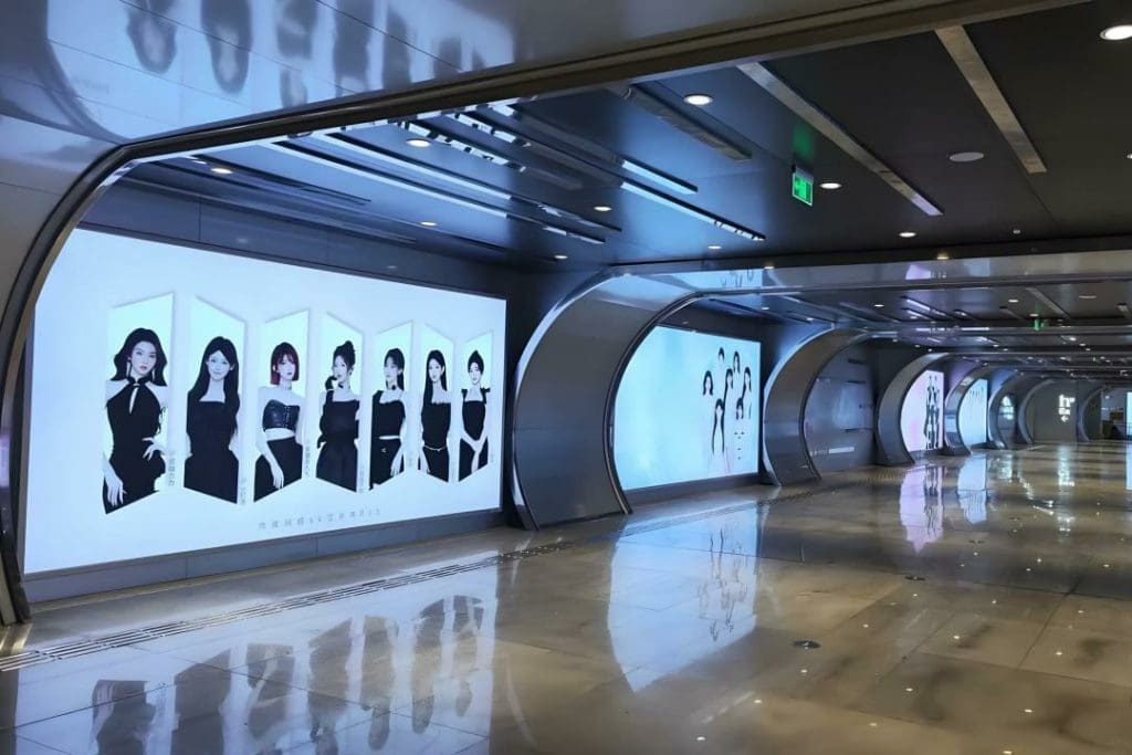 Subway LED Screen