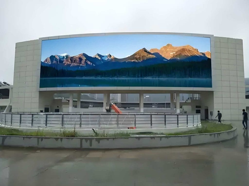 High-Brightness Outdoor LED Display Screen